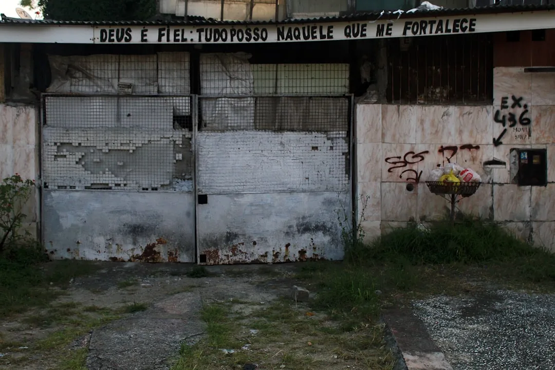 Image Portail fer forgé à Uccle